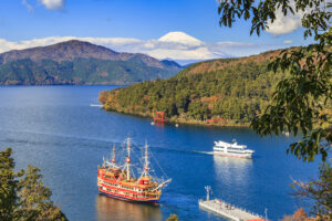 A photo of cruise to Lake Ashi