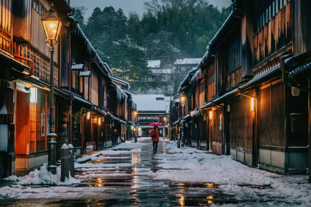 Discover the Charm of "Little Kyoto": Kanazawa