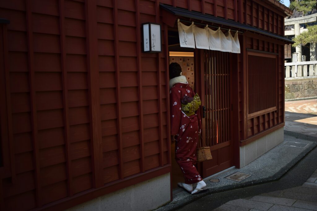 15 Essential Experiences in Little Kyoto