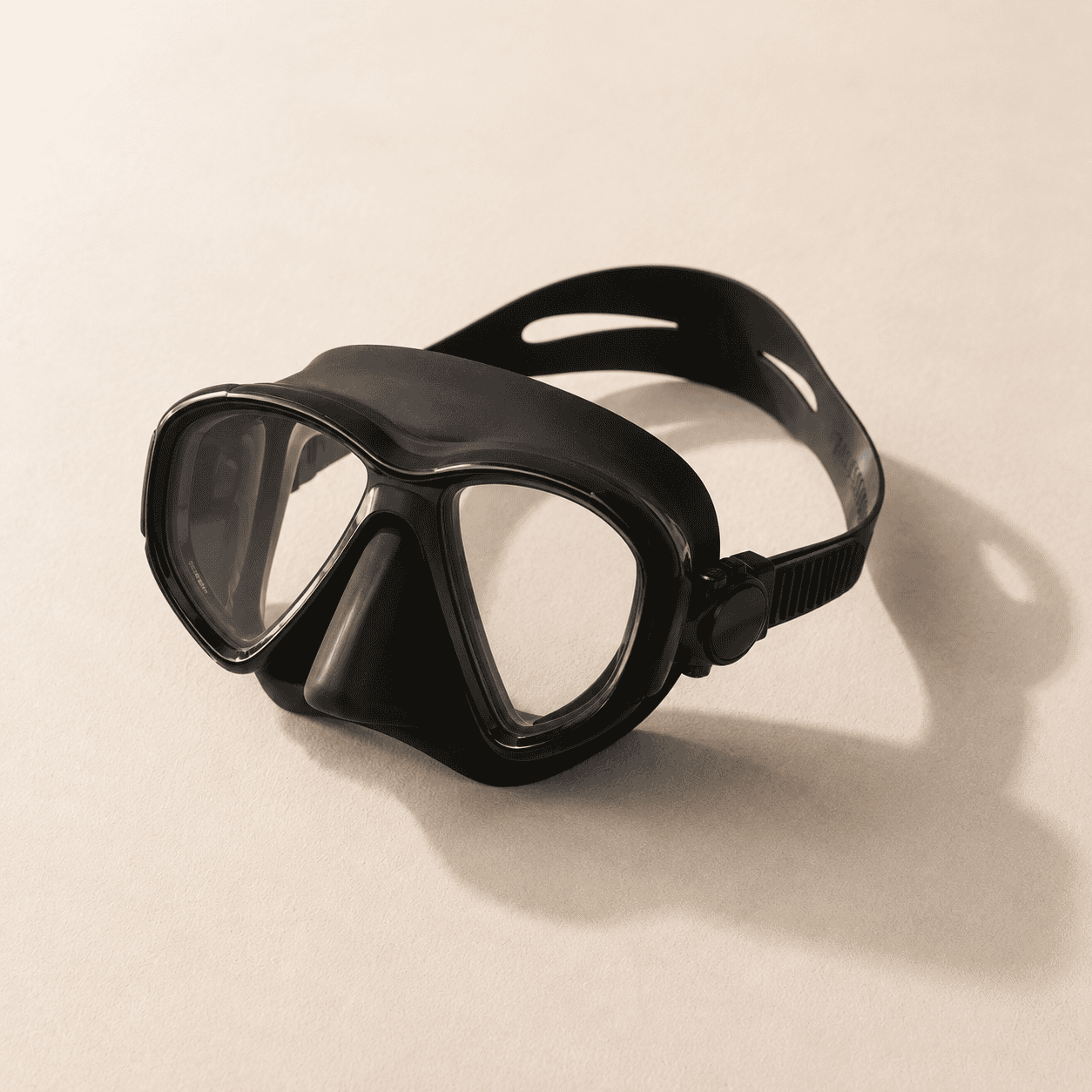 Atomic Aquatics Venom dive mask