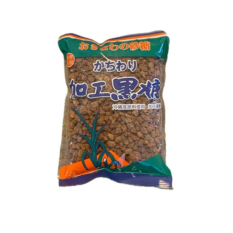 A bag of Koda Shoten kachiwari kokuto, chunks of Okinawan brown sugar